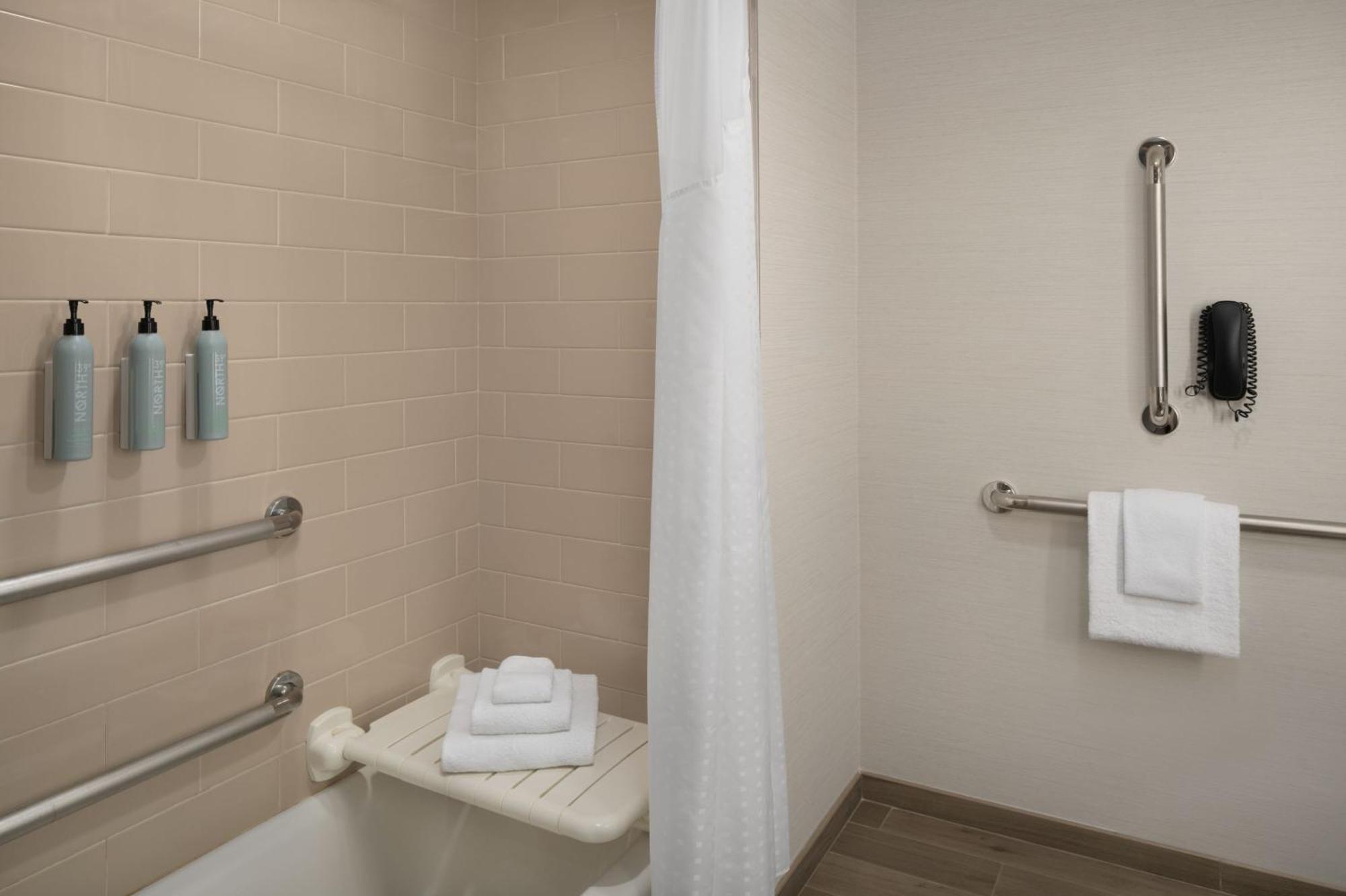 Courtyard By Marriott San Diego Gaslamp/Convention Center Eksteriør billede